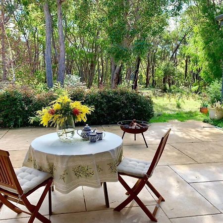 לינה וארוחת בוקר מרגרט ריבר Wilderness House מראה חיצוני תמונה